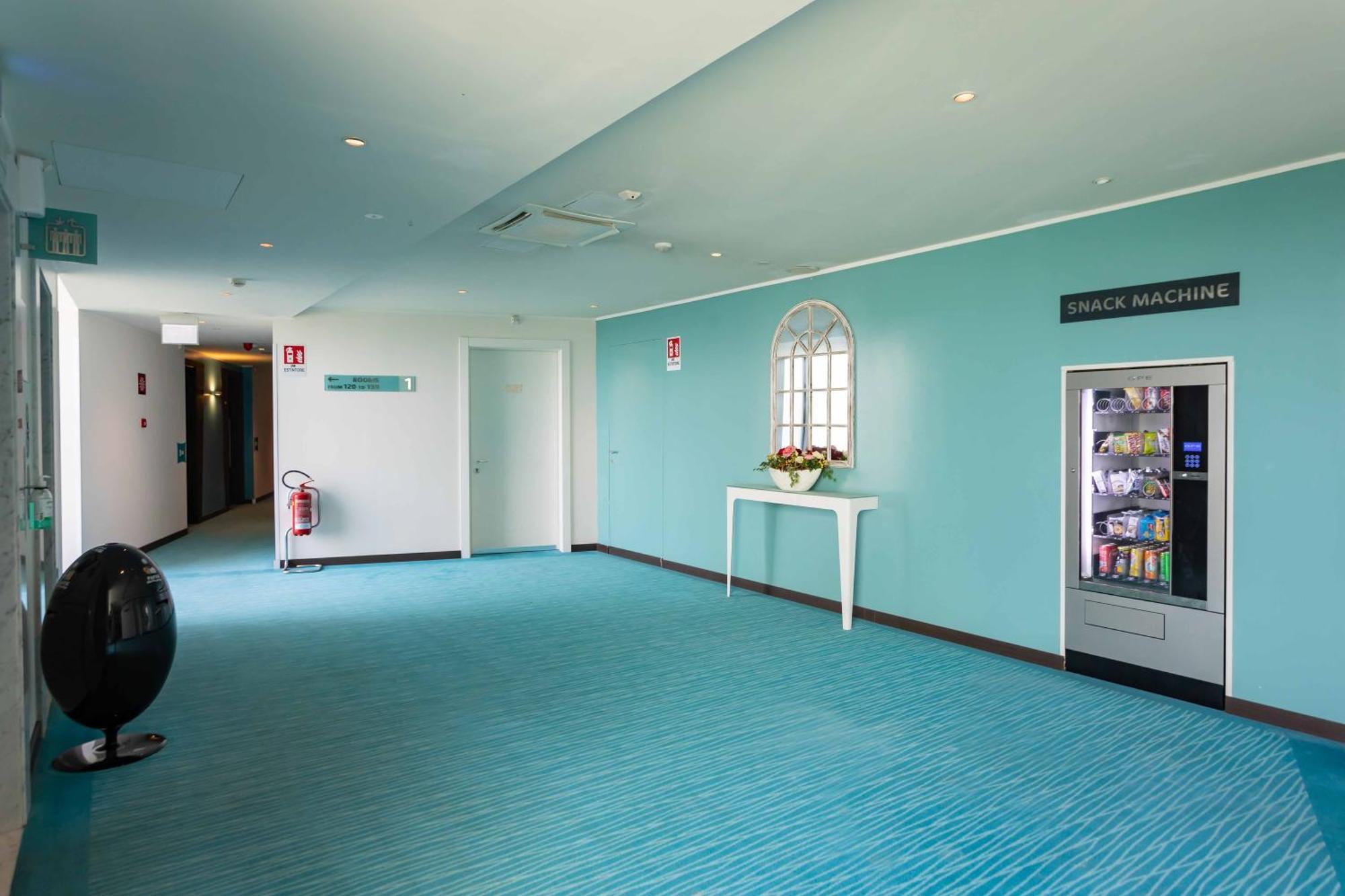 Ibis Styles Milano Est Settala Hotel Kültér fotó