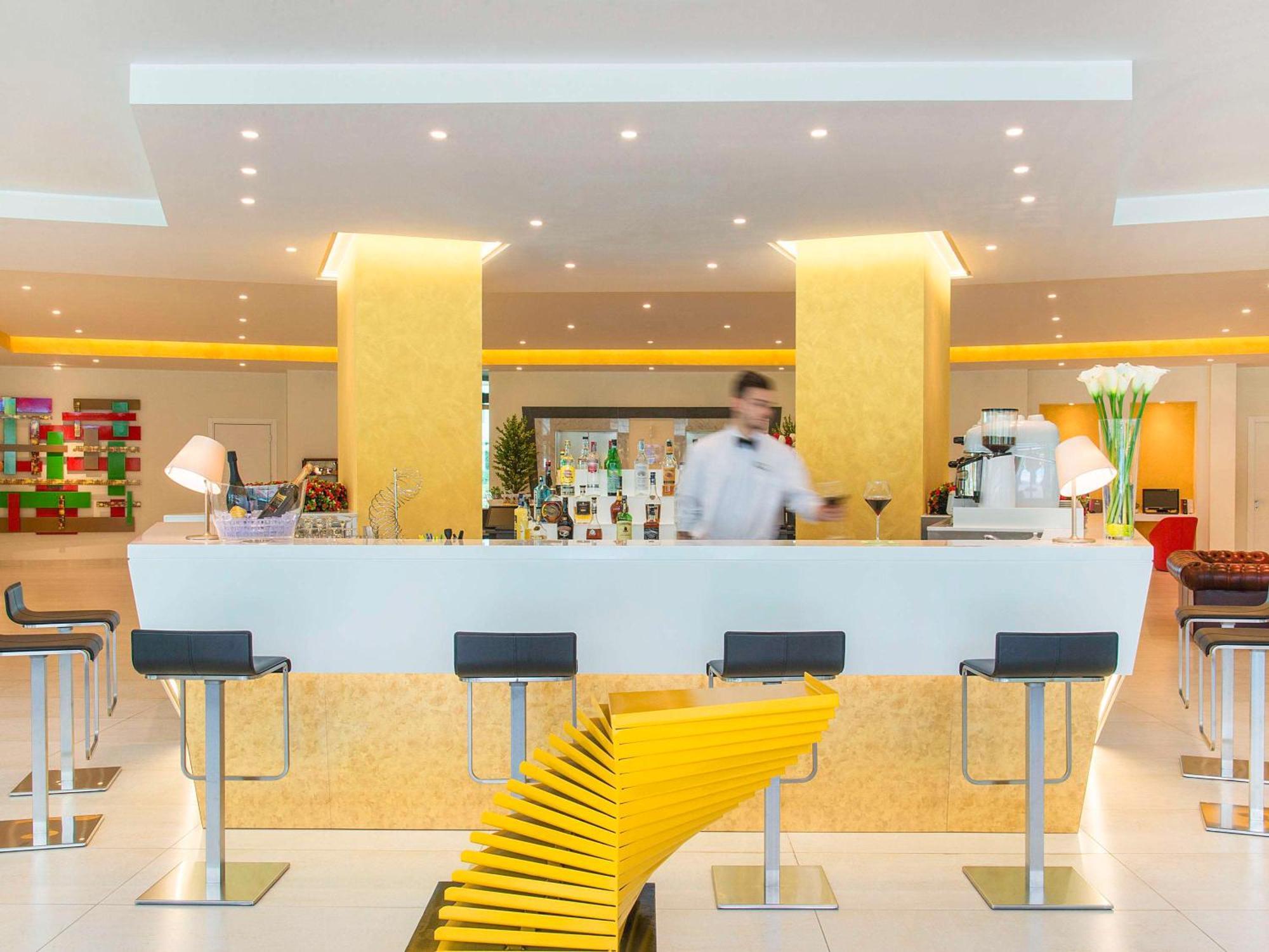 Ibis Styles Milano Est Settala Hotel Kültér fotó