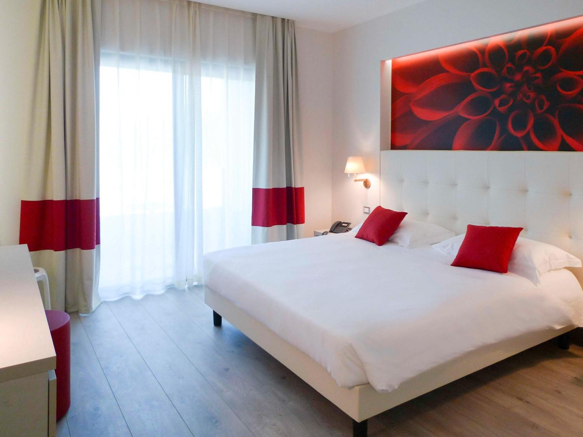 Ibis Styles Milano Est Settala Hotel Kültér fotó