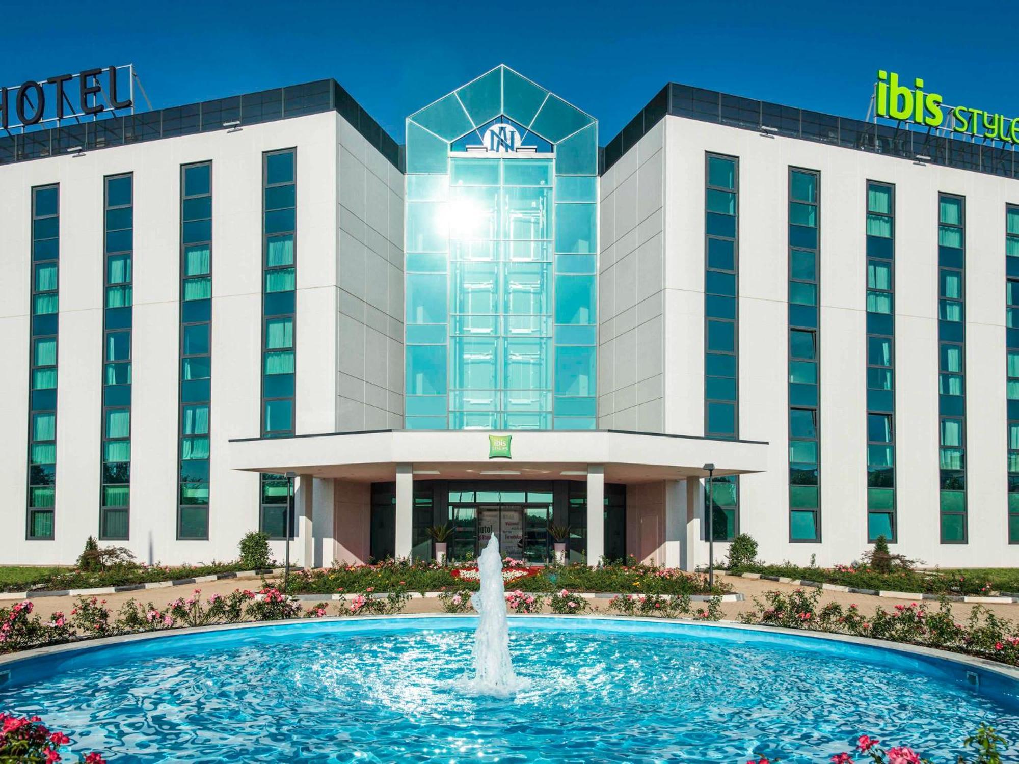 Ibis Styles Milano Est Settala Hotel Kültér fotó