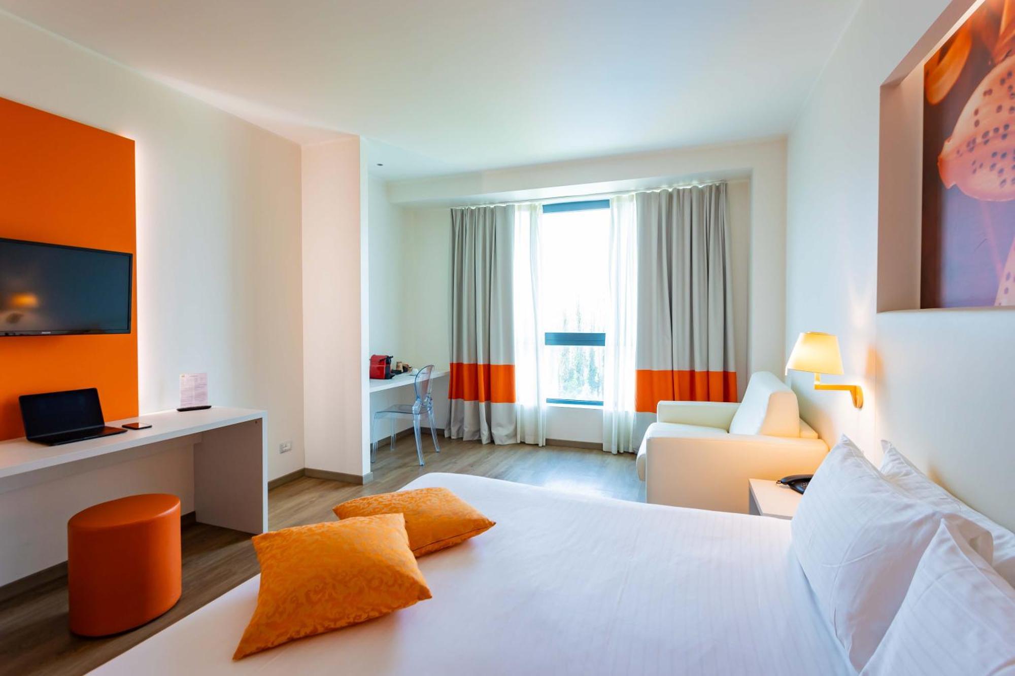Ibis Styles Milano Est Settala Hotel Kültér fotó